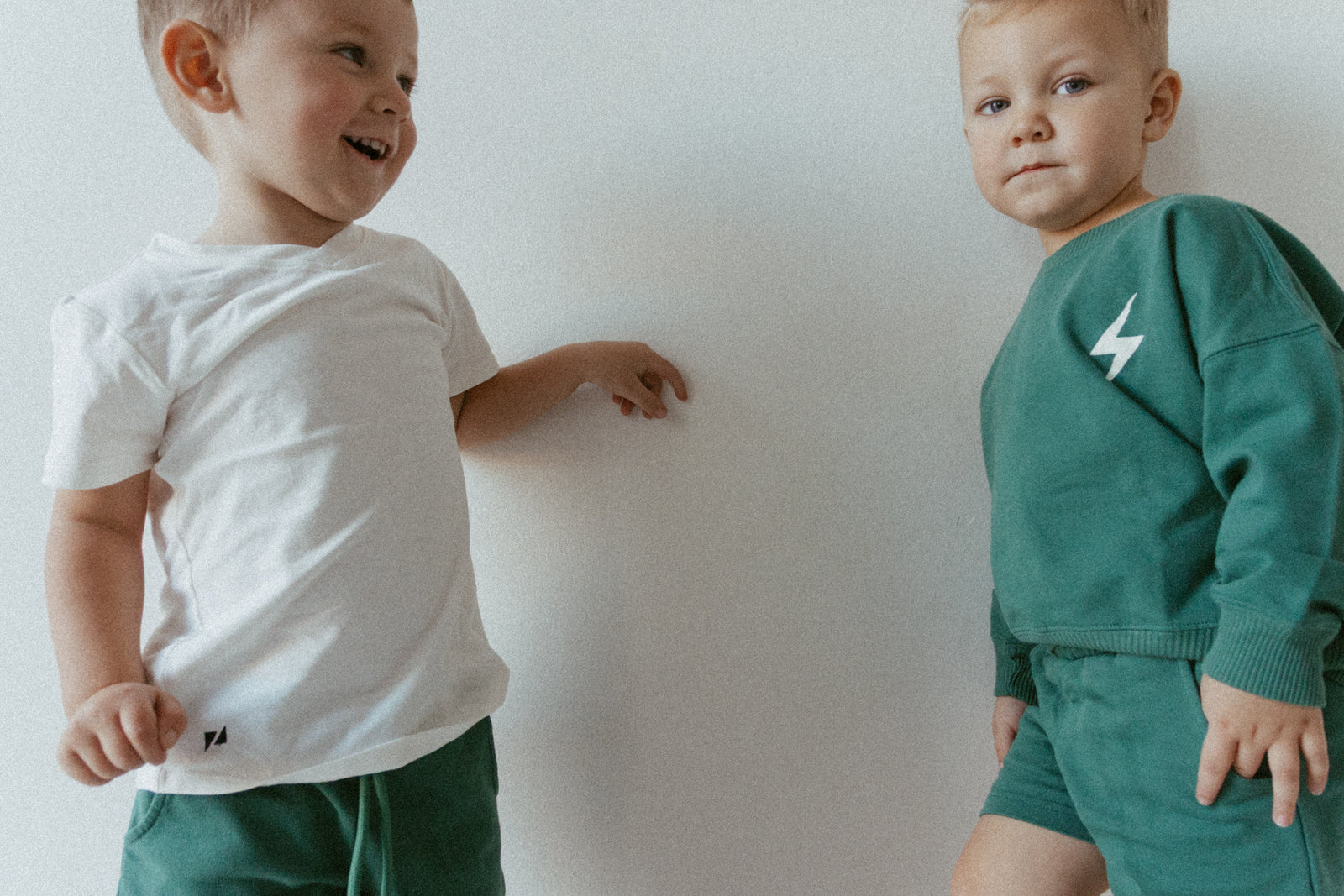 V-Neck Signature Tee | Pure White