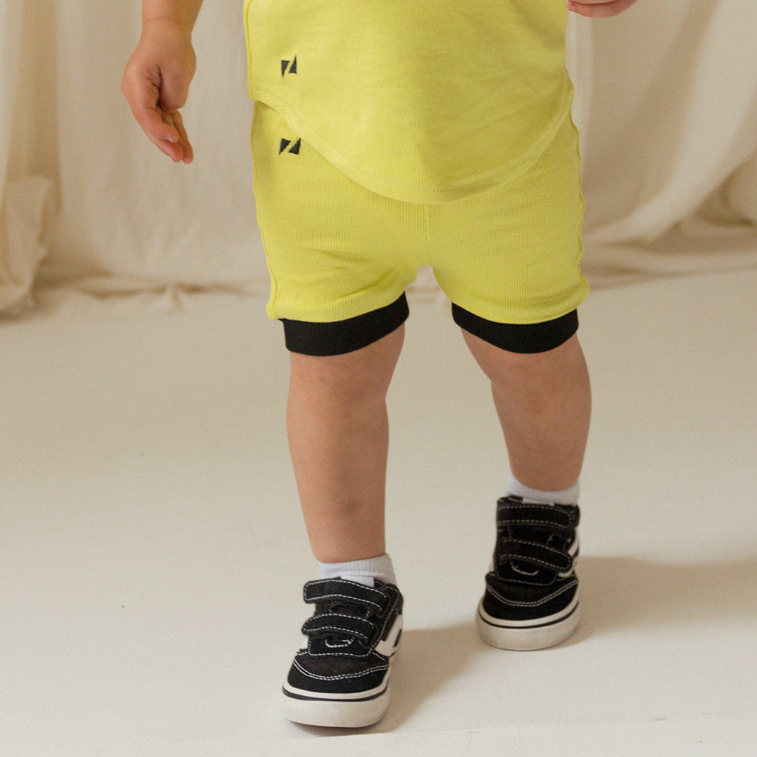 Blazies Shorts - Neon Yellow