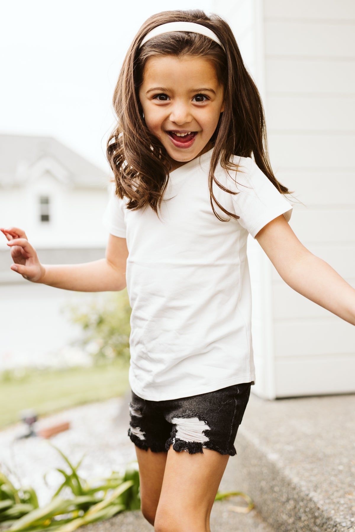 Heritage Classic Cut Off Shorts | Black Denim