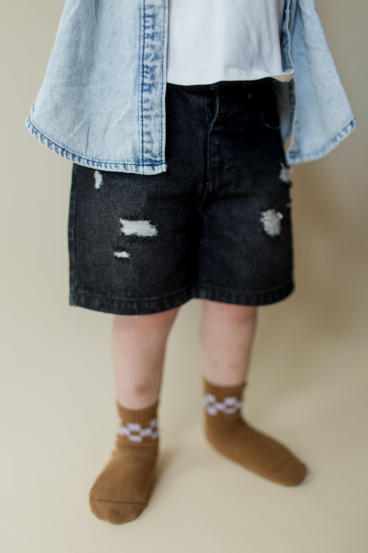 Heritage Hem Shorts | Black  Denim