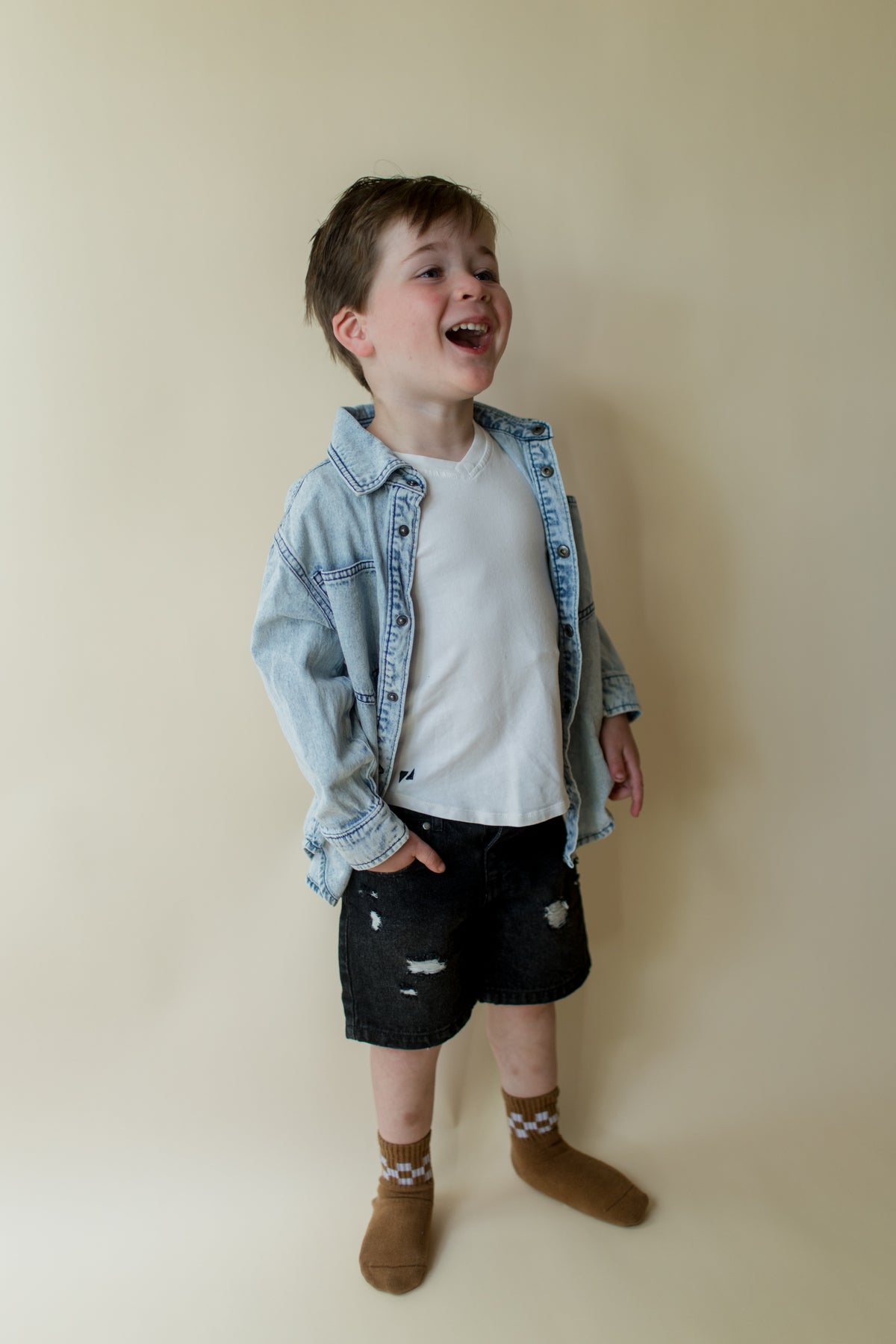 Heritage Hem Shorts | Black  Denim